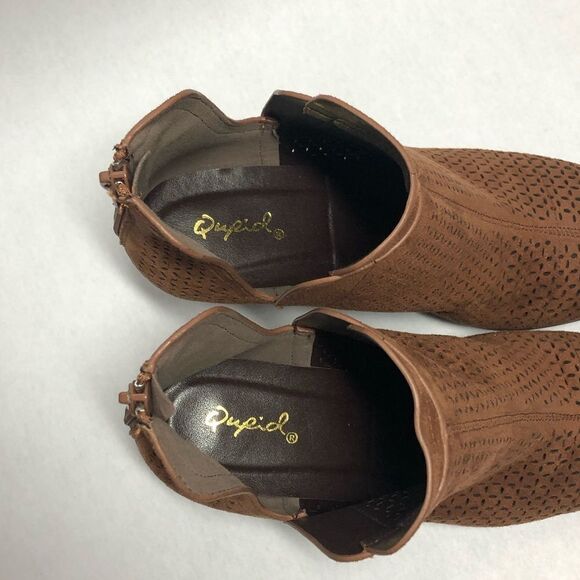 Qupid Ankle Booties   - Picture 5 of 8